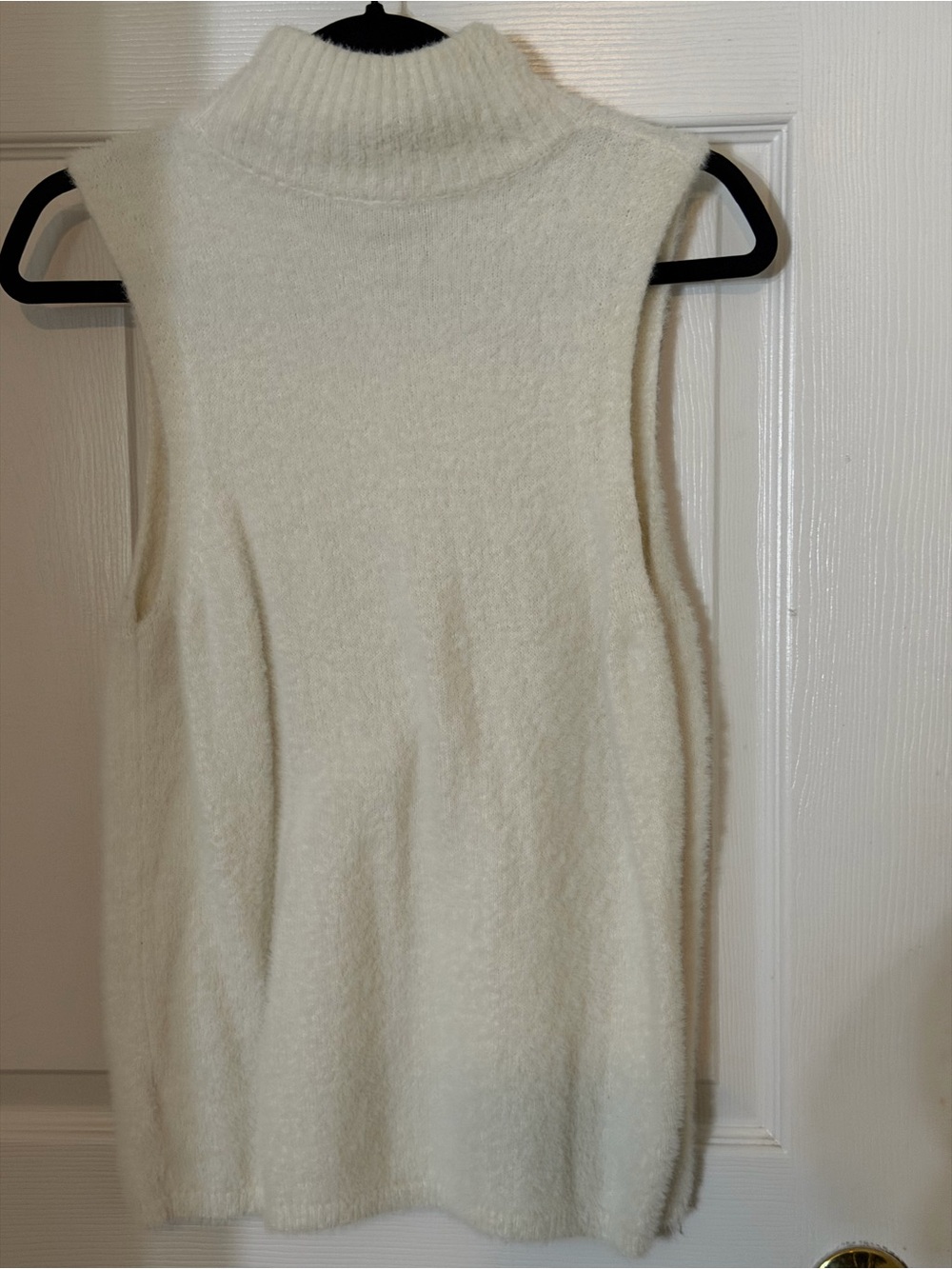 Express Cream Sleeveless Turtleneck Sweater Vest - Picture 2 of 3